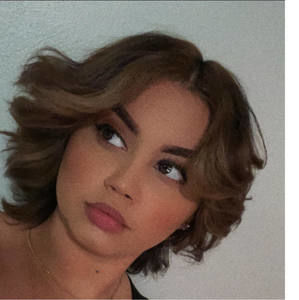 Meet your Posher, Leeana